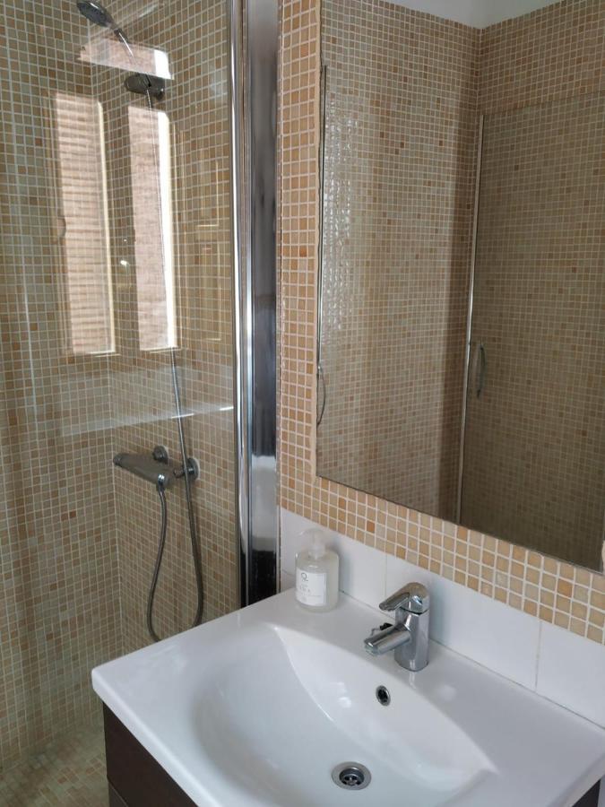 Ferienwohnung Bonito Apartamento Con Encanto En Casco Antiguo Ron 7 Valenciayole Exterior foto